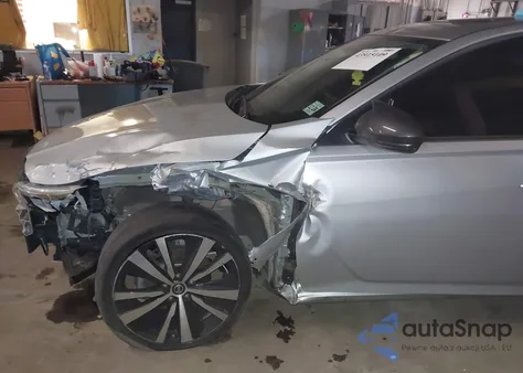 2019 Nissan Altima 2.5 Sr from USA, damaged, VIN 1N4BL4CV0KC211494